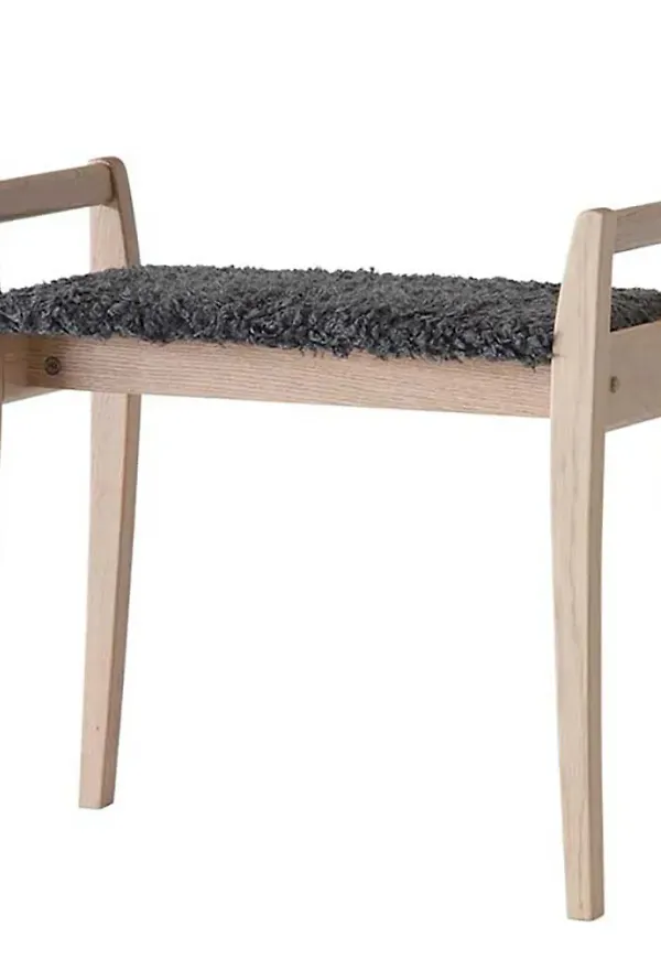 Jättefin ekmöbel 2025 från Oscarssons Möbel.