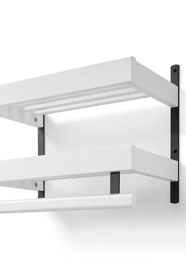 Superfin förvaringsmöbel i björk från Oscarssons Möbel.