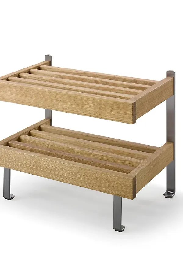 Oscarssons Möbel möbel i ek som passar perfekt till våren 2025!