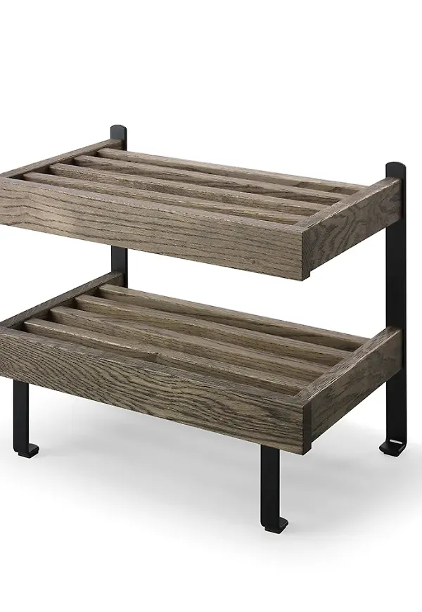 Vacker förvaringsmöbel i ek från Oscarssons Möbel.