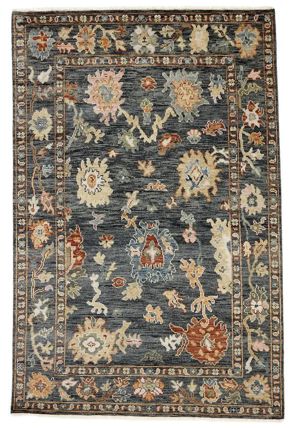 Flerfärgad matta som passar perfekt till hösten 2025!