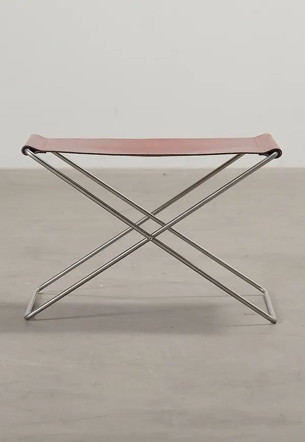 Riktigt trendig brun pall 2025 från OX DENMARQ.