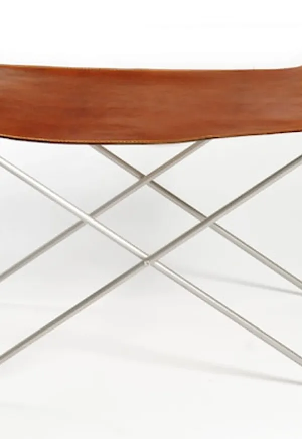 Brun OX DENMARQ-pall i fantastiskt fin modell.