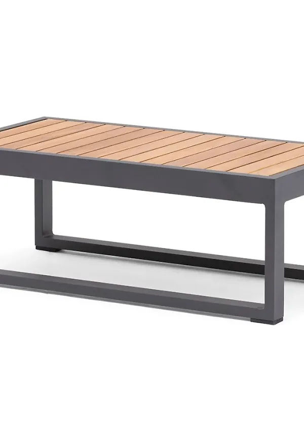 Snygg teaksidobord 2025 från Hillerstorp.