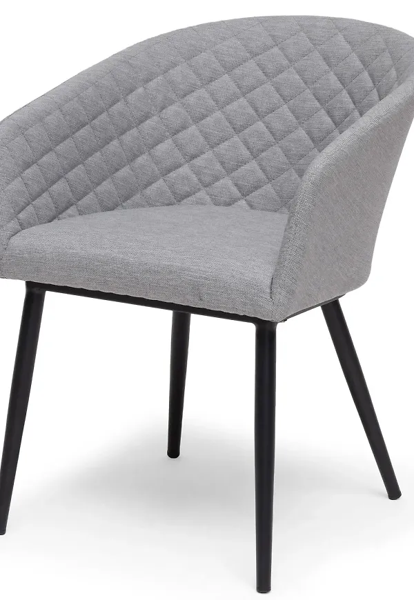 Stilriktig karmstol 2026 från Hillerstorp.