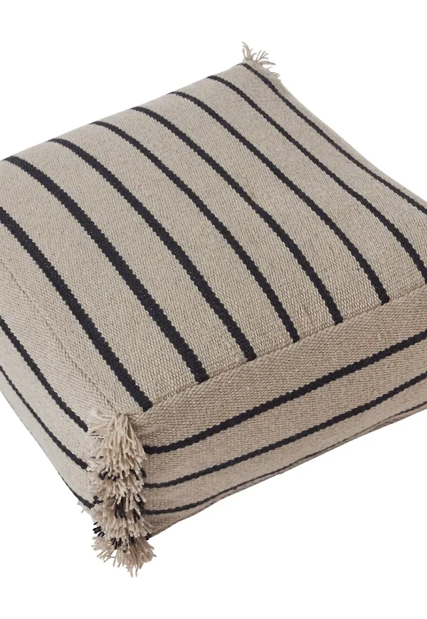 Fantastiskt snygg grå pall 2025 från OYOY.