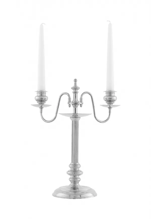 Moderiktig lampa 2025 från Karlskrona Lampfabrik.
