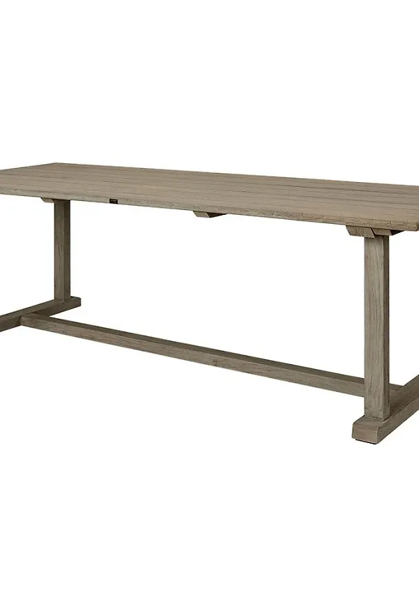 Riktigt fin bord som passar bra vid många olika tillfällen.