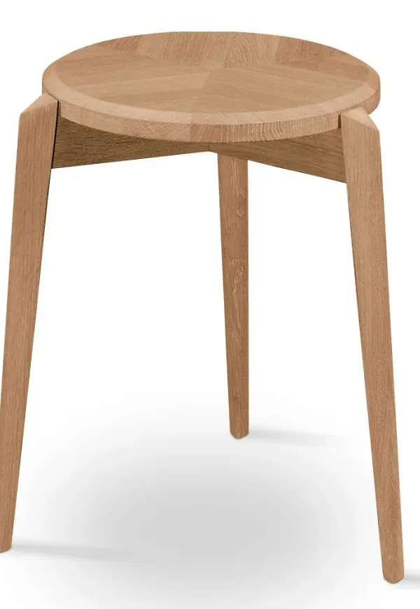 Ikonisk pall i ek från Skovby.