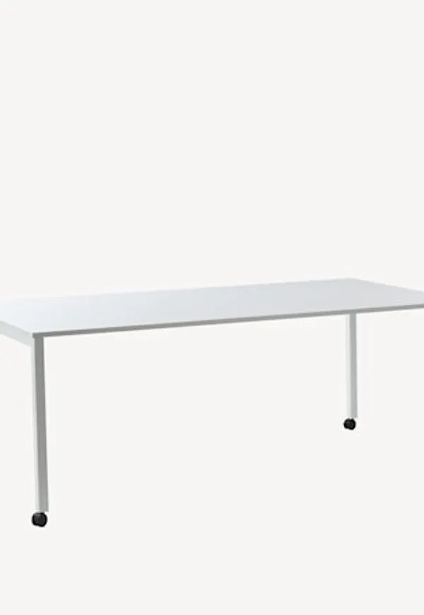 Moderiktig vit matbord 2025 från Verpan.