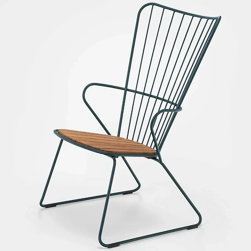 Trendig loungestol 2025 från Houe.