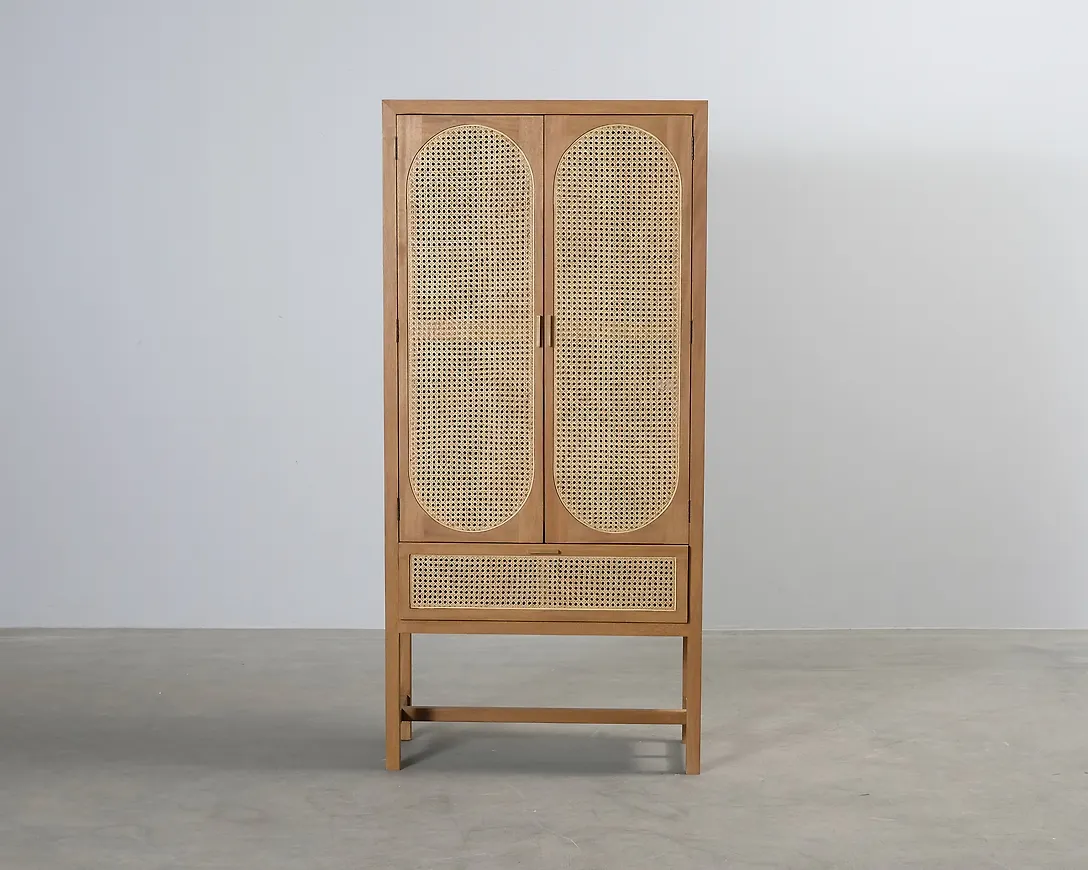 Jättesnygg dörr 2025 från Parolan Rottinki.