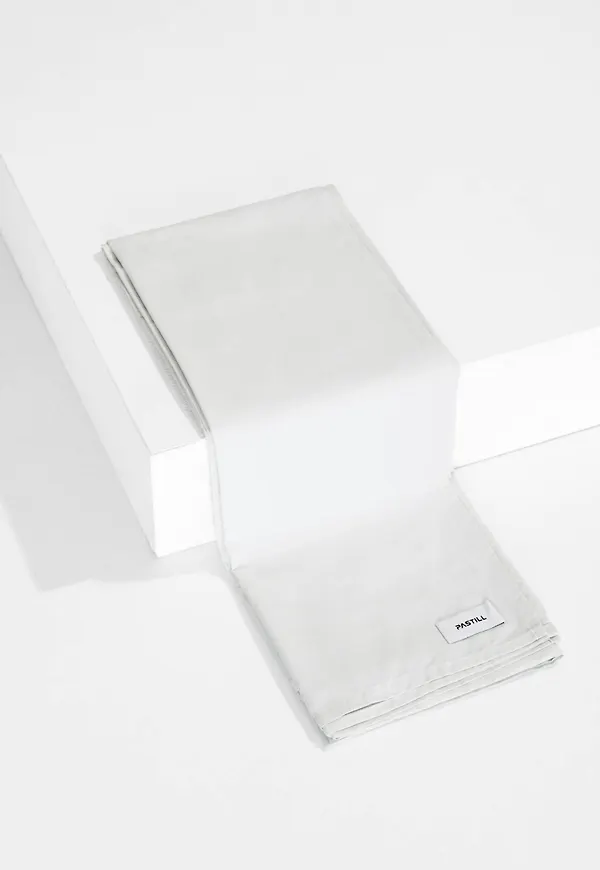 Modern enkelsäng 2025 från Pastill.