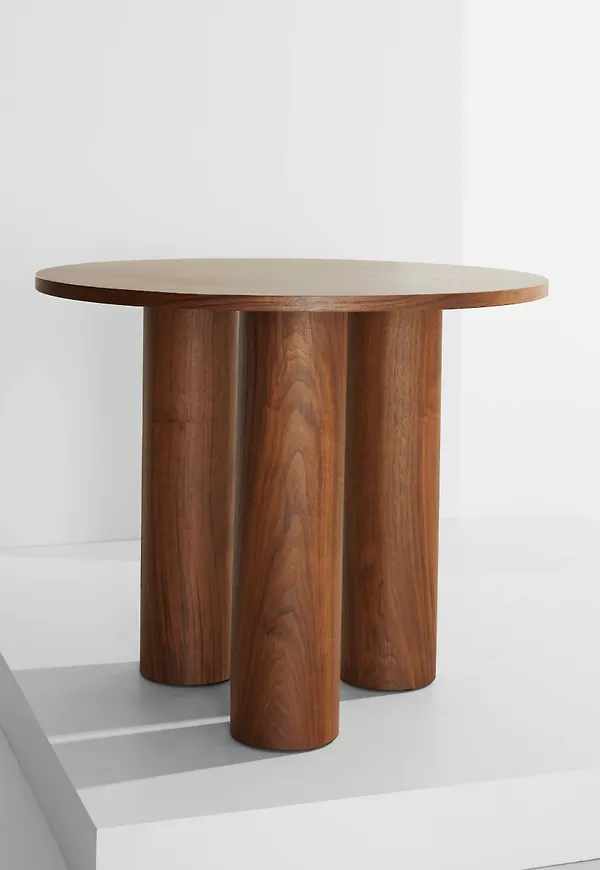 Stilriktig bord 2025 från Pastill.