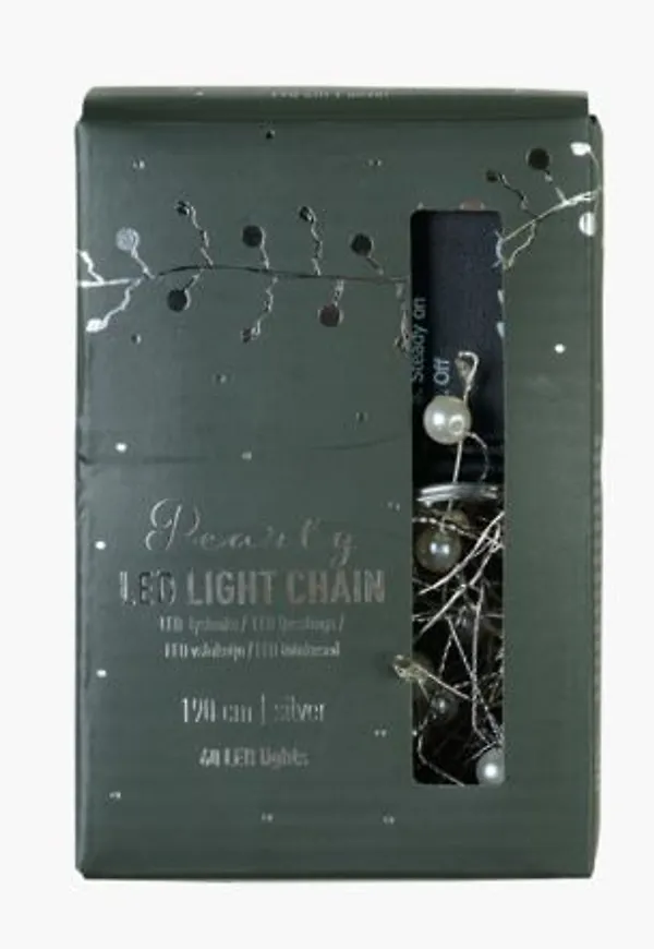 Komfortabel lampa i silver från hemtex.