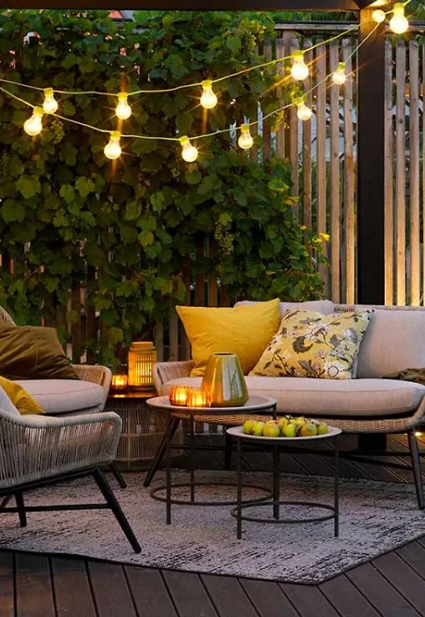 Jättesnygg loungegrupp i aluminium från Brafab.