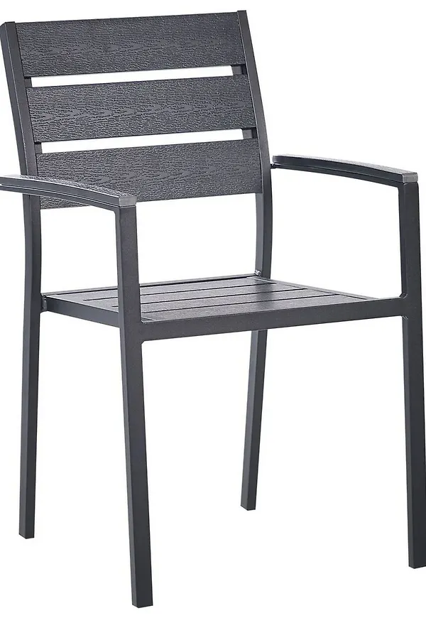 Moderiktig stol i svart färg gjord i aluminium.