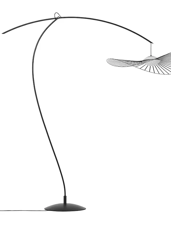 Jättesnygg aluminiumlampa 2026 från Petite Friture.