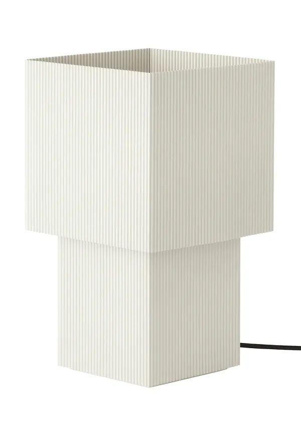 Vacker vit lampa 2025 från Pholc.