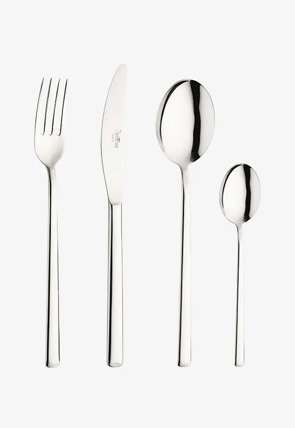 Komfortabel sked i silver från Pintinox.