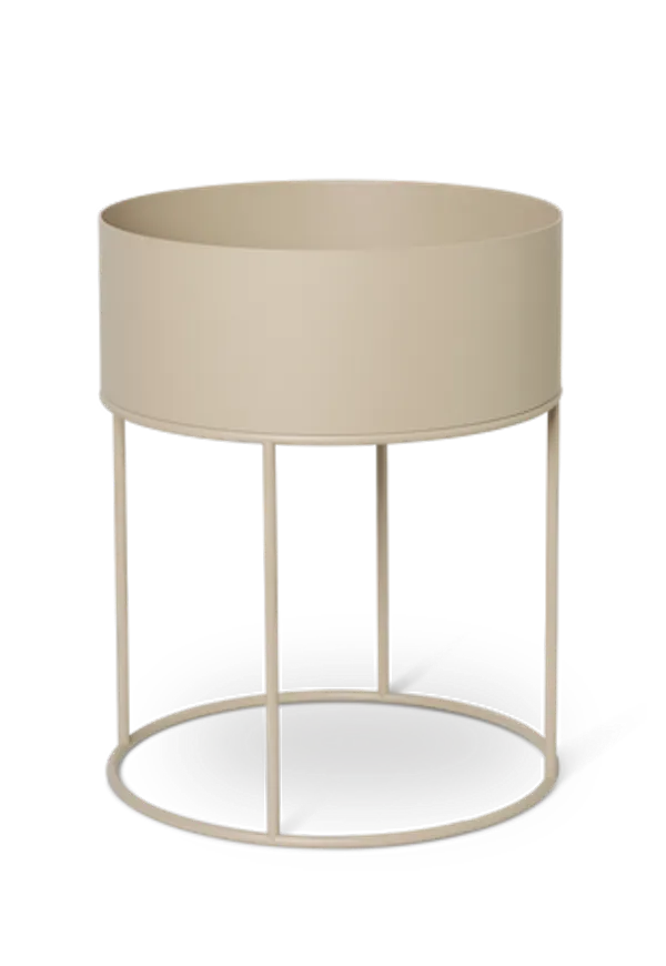 Elegant beige bord 2025 från FERM LIVING.