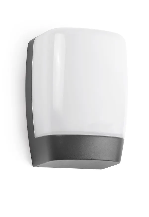 Stilren aluminiumlampa 2025 från Faro Barcelona.