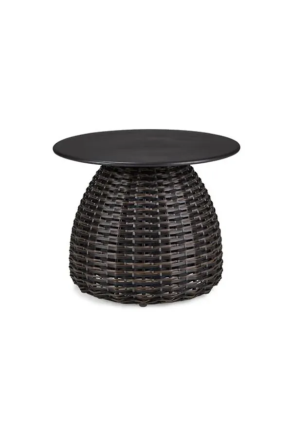 Härlig brun sidobord 2025 från Dedon.