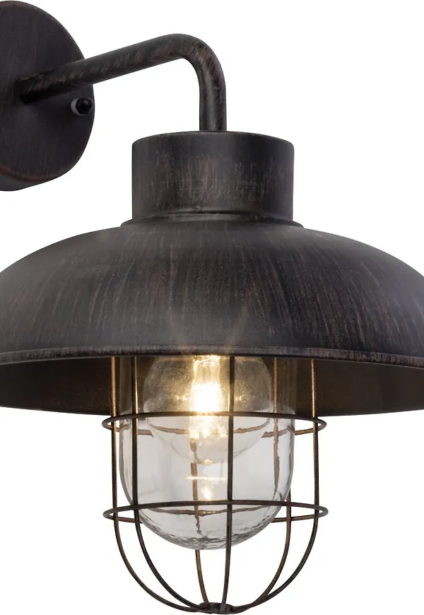 Elegant Lampa som passar bra vid många olika tillfällen.