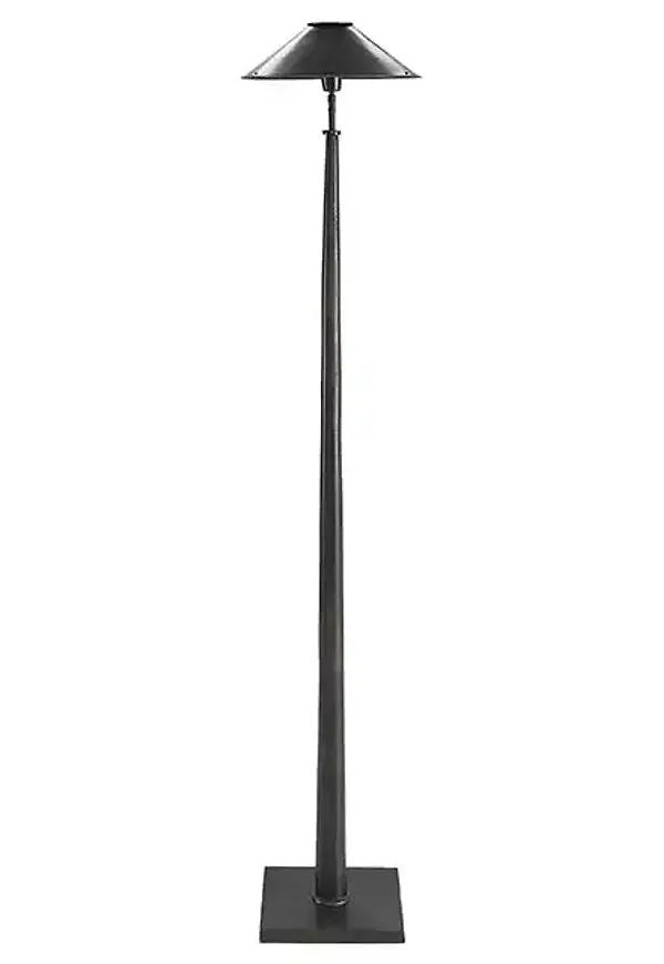 Jättesnygg golvlampa i aluminium från Artwood.