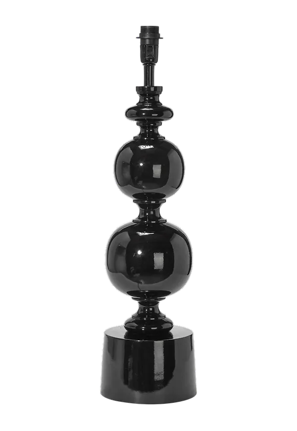 Riktigt fin Lampa som passar bra vid många olika tillfällen.