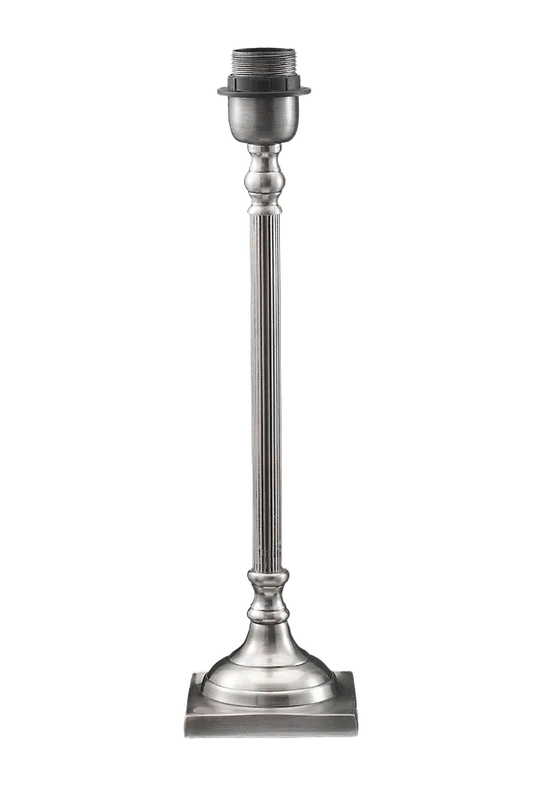 Trendig lampa 2025 från PR Home.