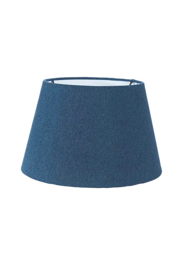 Mysig Lampa som passar bra vid många olika tillfällen.