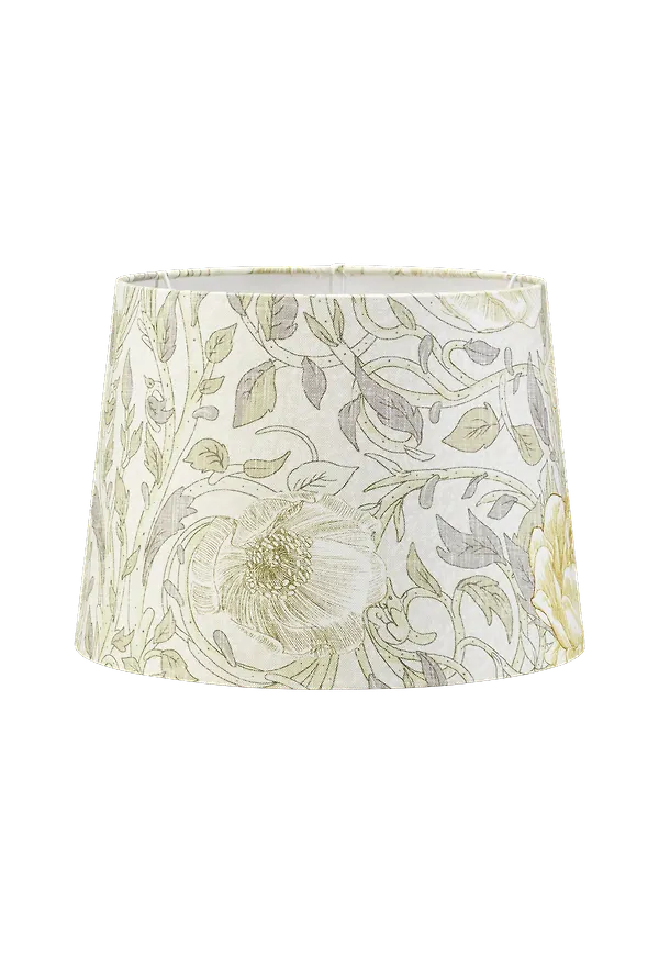 Skön Lampa som passar bra vid många olika tillfällen.