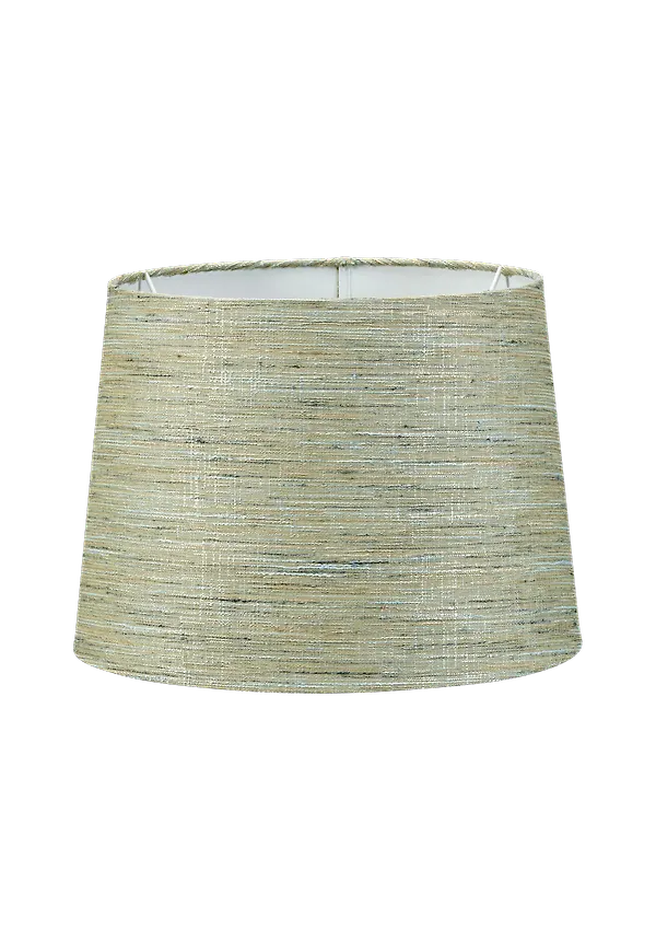 Trendig Lampa som passar bra vid många olika tillfällen.