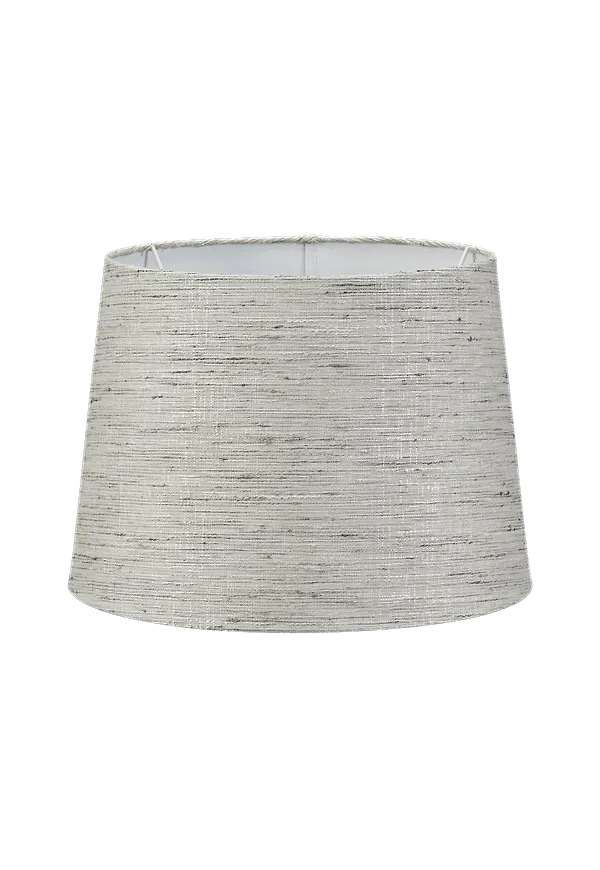 Otroligt fin Lampa som passar bra vid många olika tillfällen.