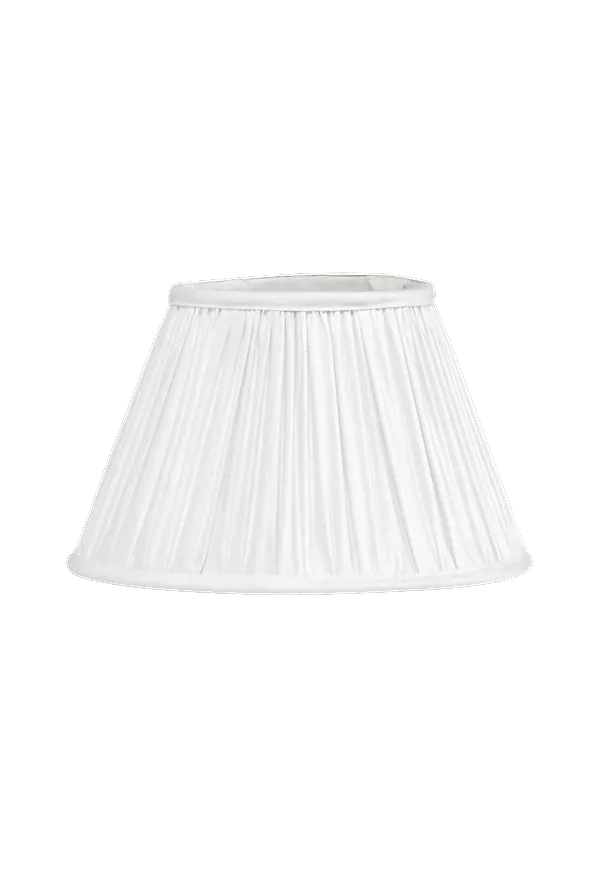 Snygg vit lampa 2025 från PR Home.