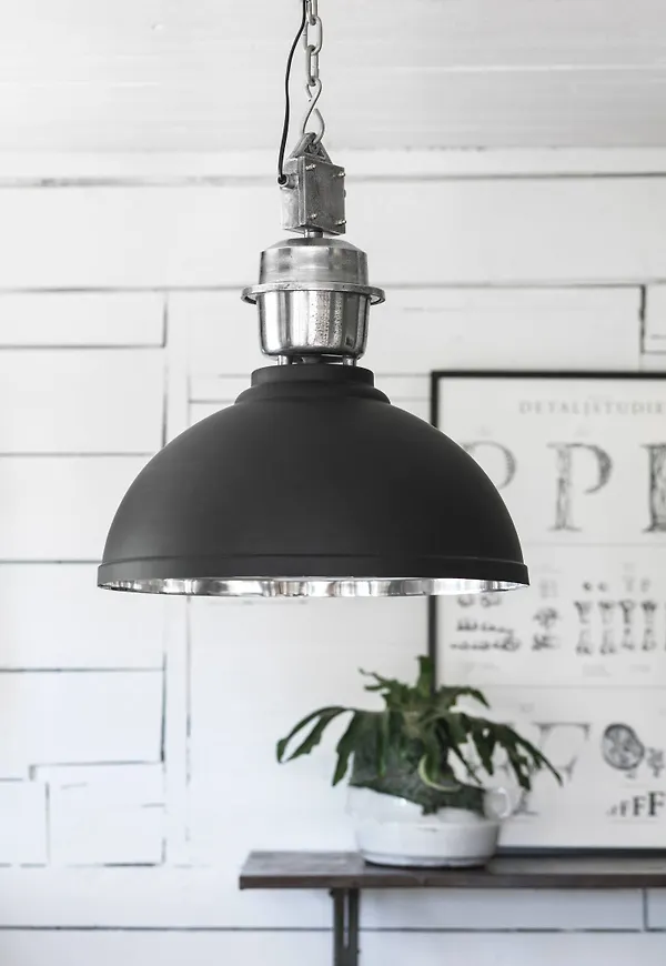 PR Home lampa som passar perfekt till våren 2025!