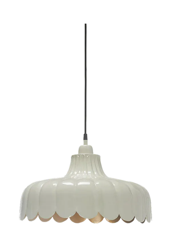 Beige taklampa som passar perfekt till sommaren 2025!