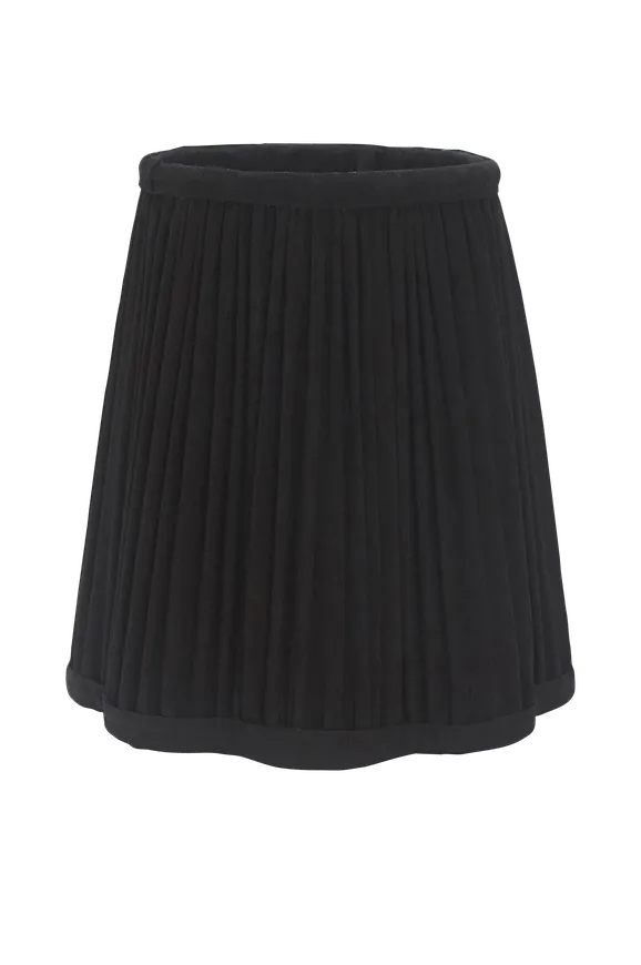 Fin svart vägglampa 2025 från PR Home.