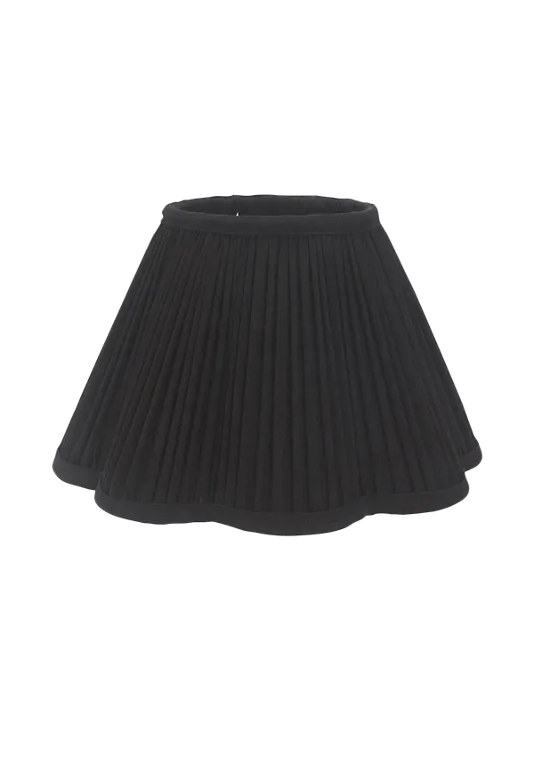 Svart PR Home-bordslampa i trendig modell.