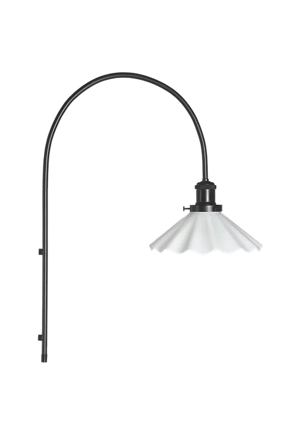 Superfin vägglampa 2025 från PR Home.