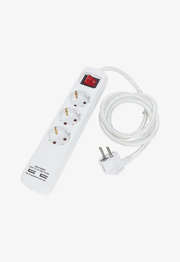 Vit PR Home lampa som passar perfekt till sommaren 2025!