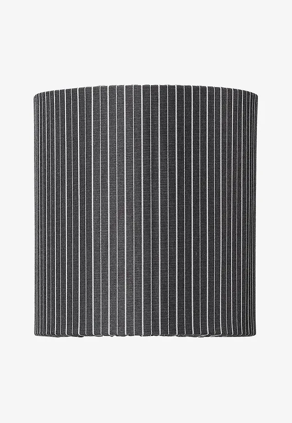 Cool lampa i linne från PR Home.