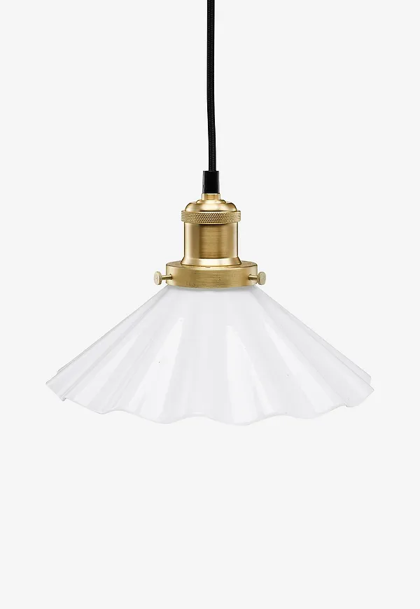 Cool vit lampa 2026 från PR Home.