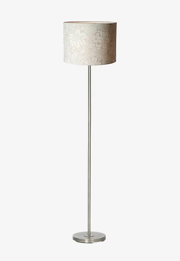 Moderiktig Lampa som passar bra vid många olika tillfällen.