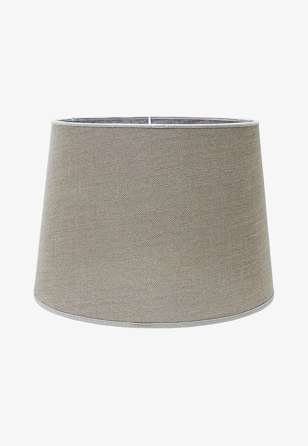 Beige PR Home lampa som passar perfekt till vintern 2026!