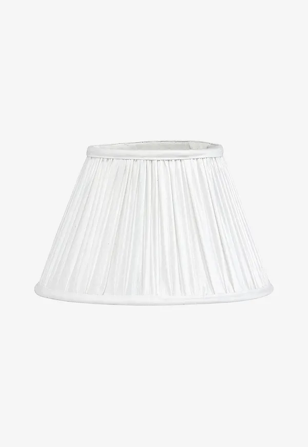 Otroligt fin lampa 2026 från PR Home.