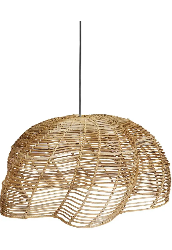 Mysig beige lampa 2026 från PR Home.