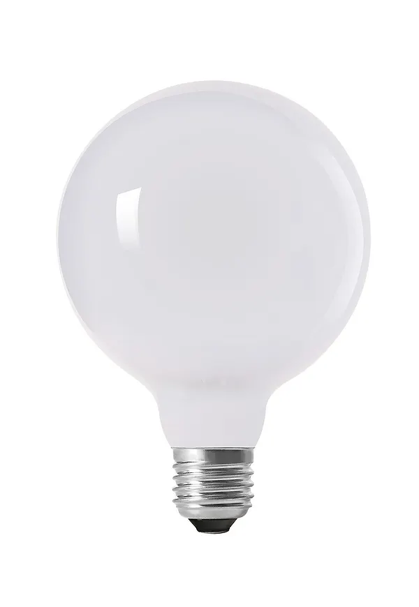 Vit PR Home lampa som passar perfekt till våren 2026!