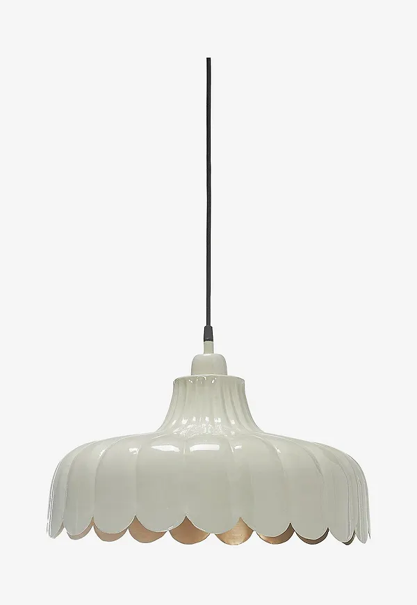 Vacker taklampa 2026 från PR Home.